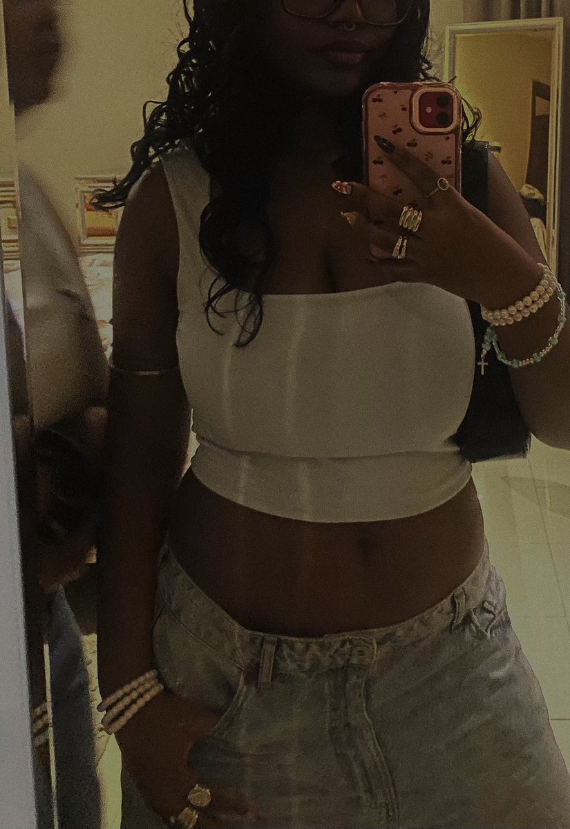 ange ➿ tweet media