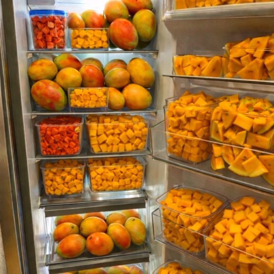 nursesfate's tweet photo. do  you  guys  like  my  fridge https://t.co/wLa6HiBoob