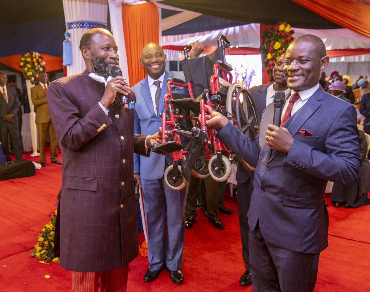 UoK Altar tweet media