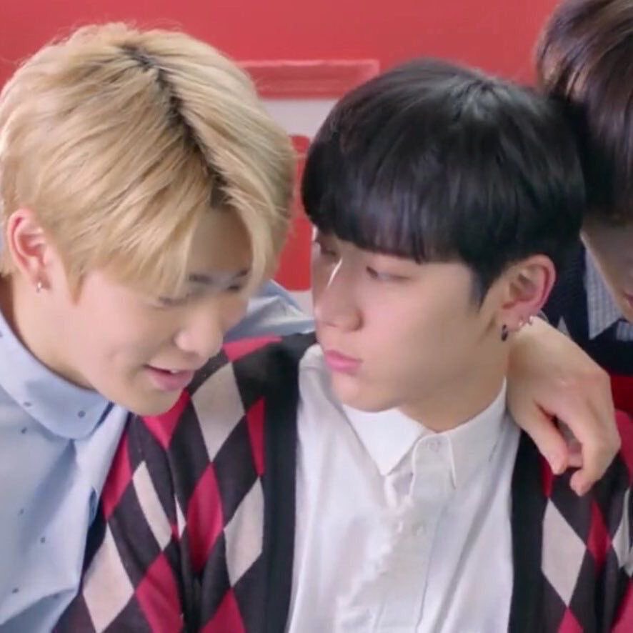 me.⁷⁷ tweet media