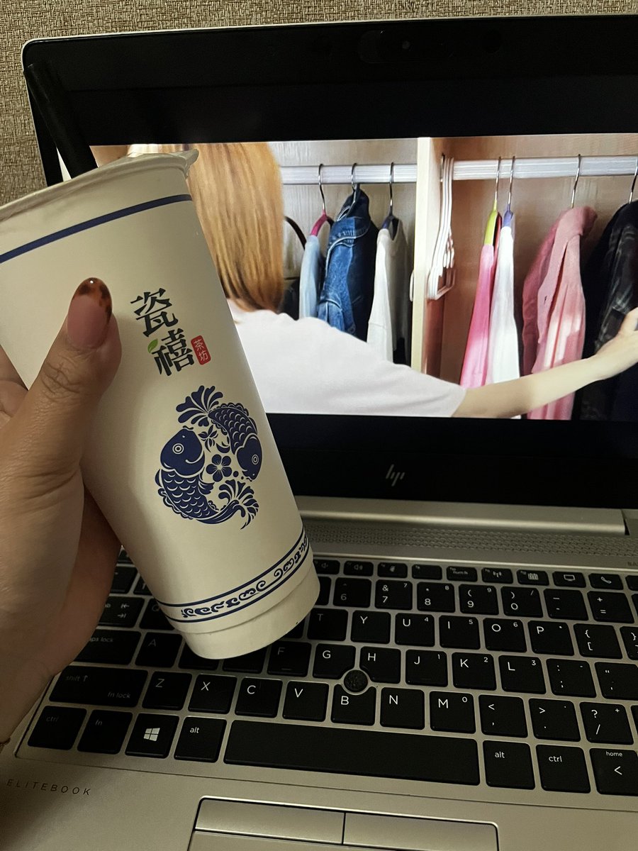 terkahir banget minum teazzi huhu