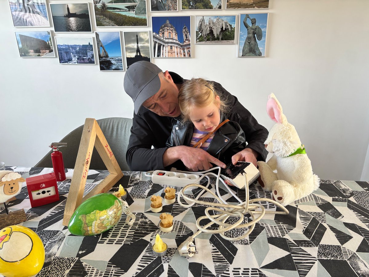 Tim Renders tweet media