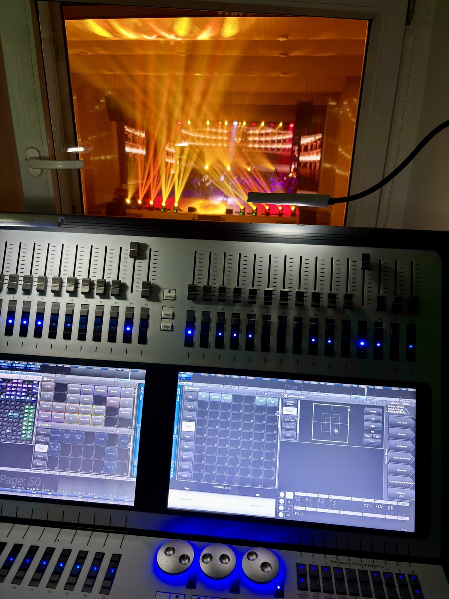 LightingDesigner tweet media