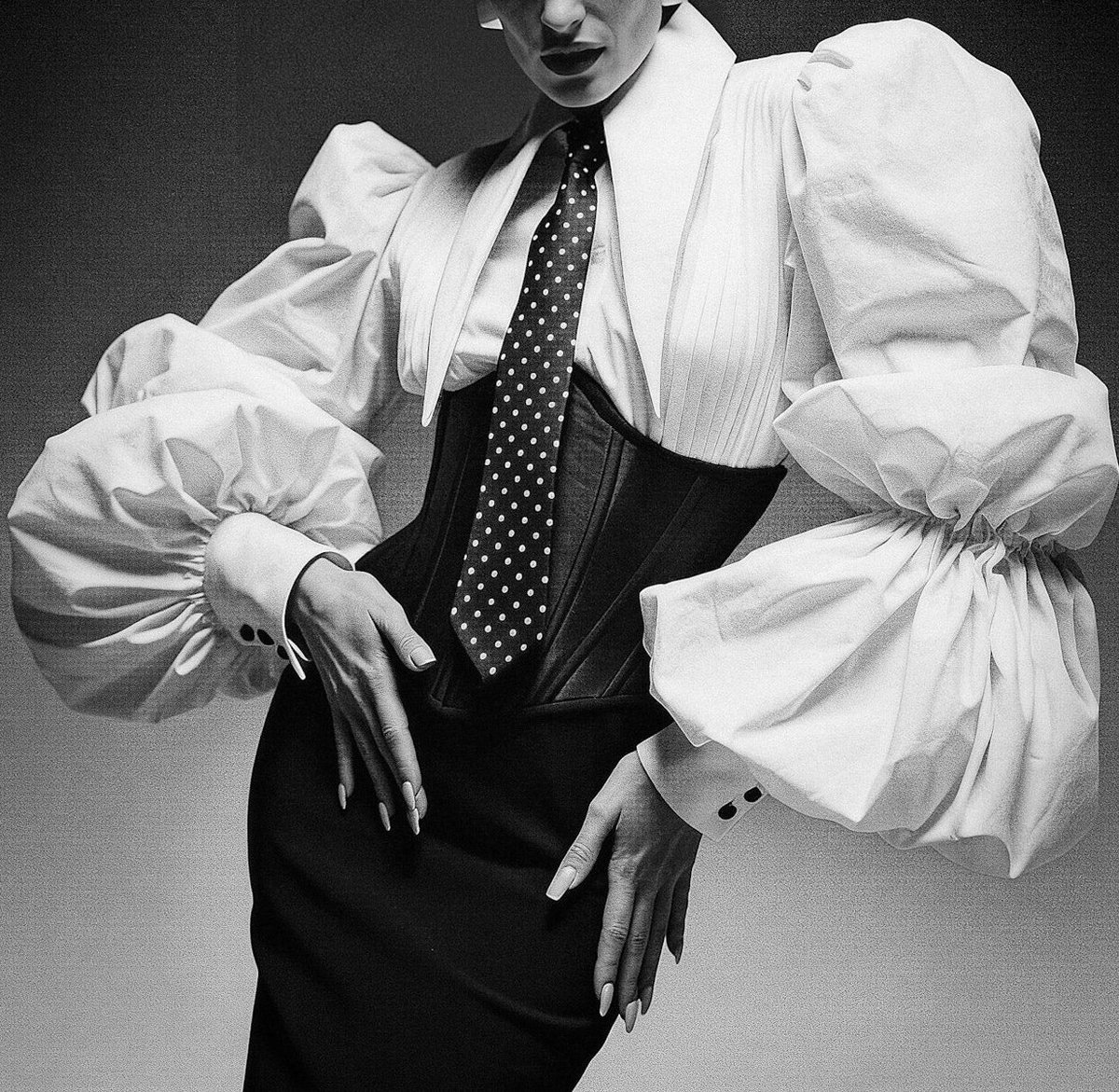 𝓜𝓸𝓷𝓲 𝙇𝙞𝙠𝙚 𝙢𝙤𝙣𝙚𝙮 archives☆ tweet media