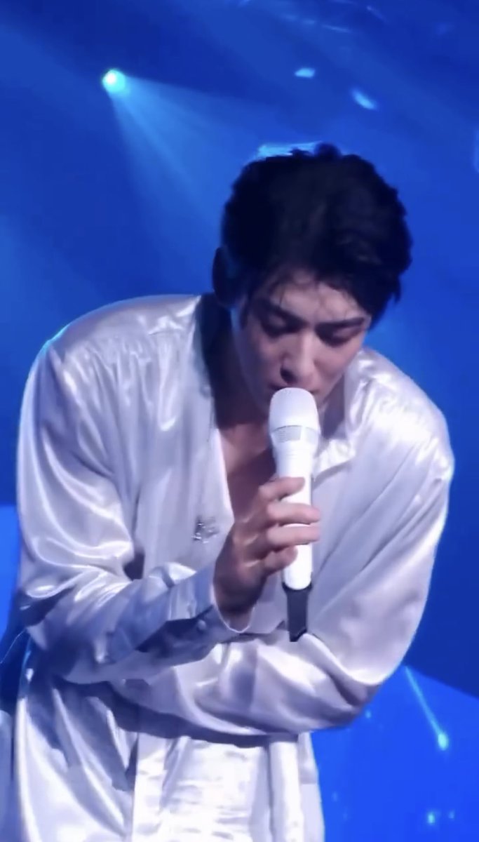 은우의 속눈썹 tweet media