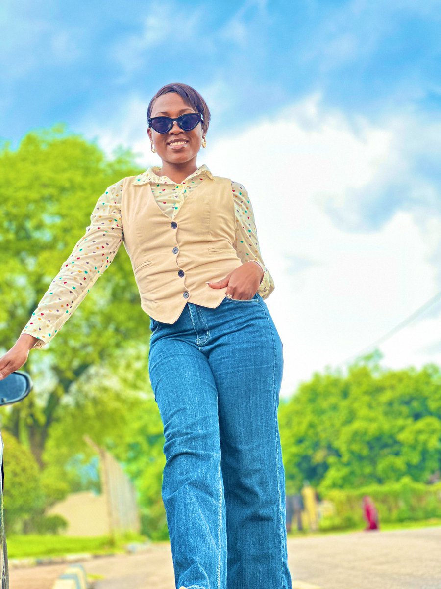 A S T A R 9 5 ✨💜 tweet media