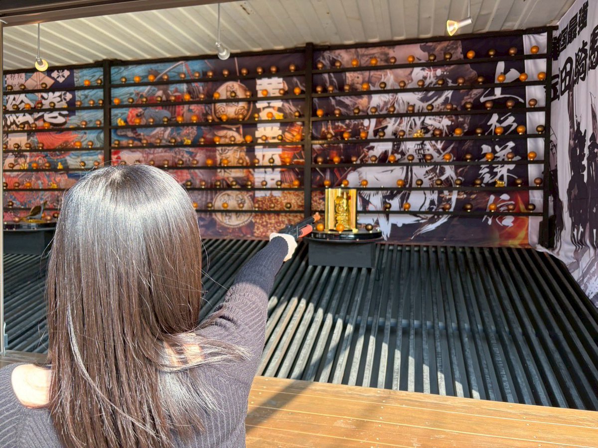 あんだーばー tweet media