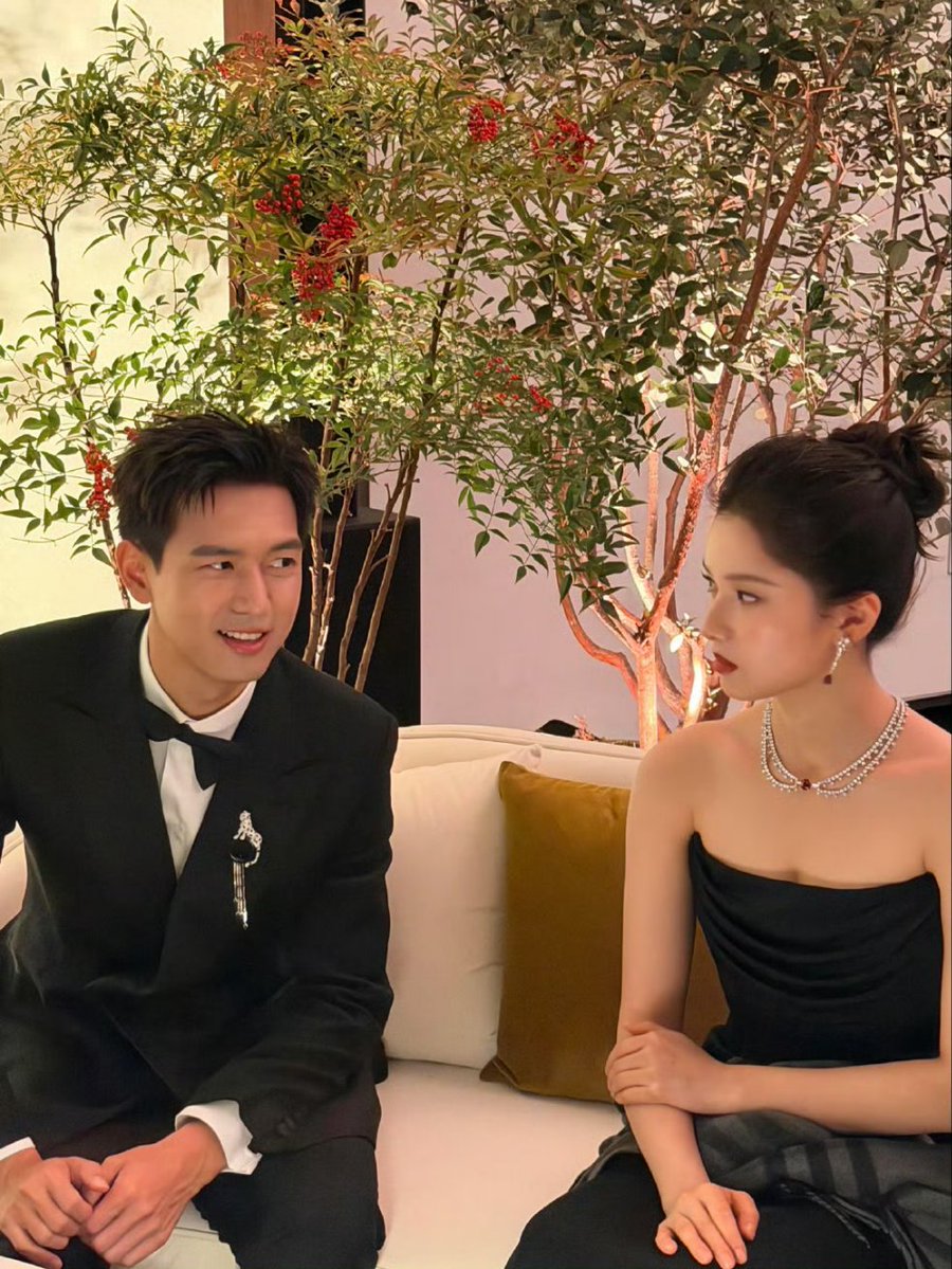 ๅ
ฌไธป tweet media