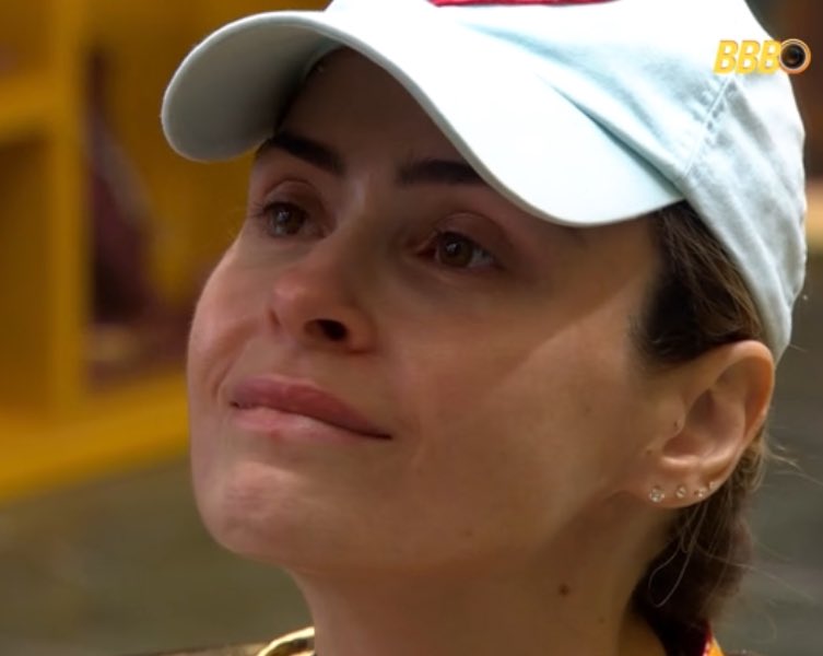 O que Ana Paula está fazendo? tweet media