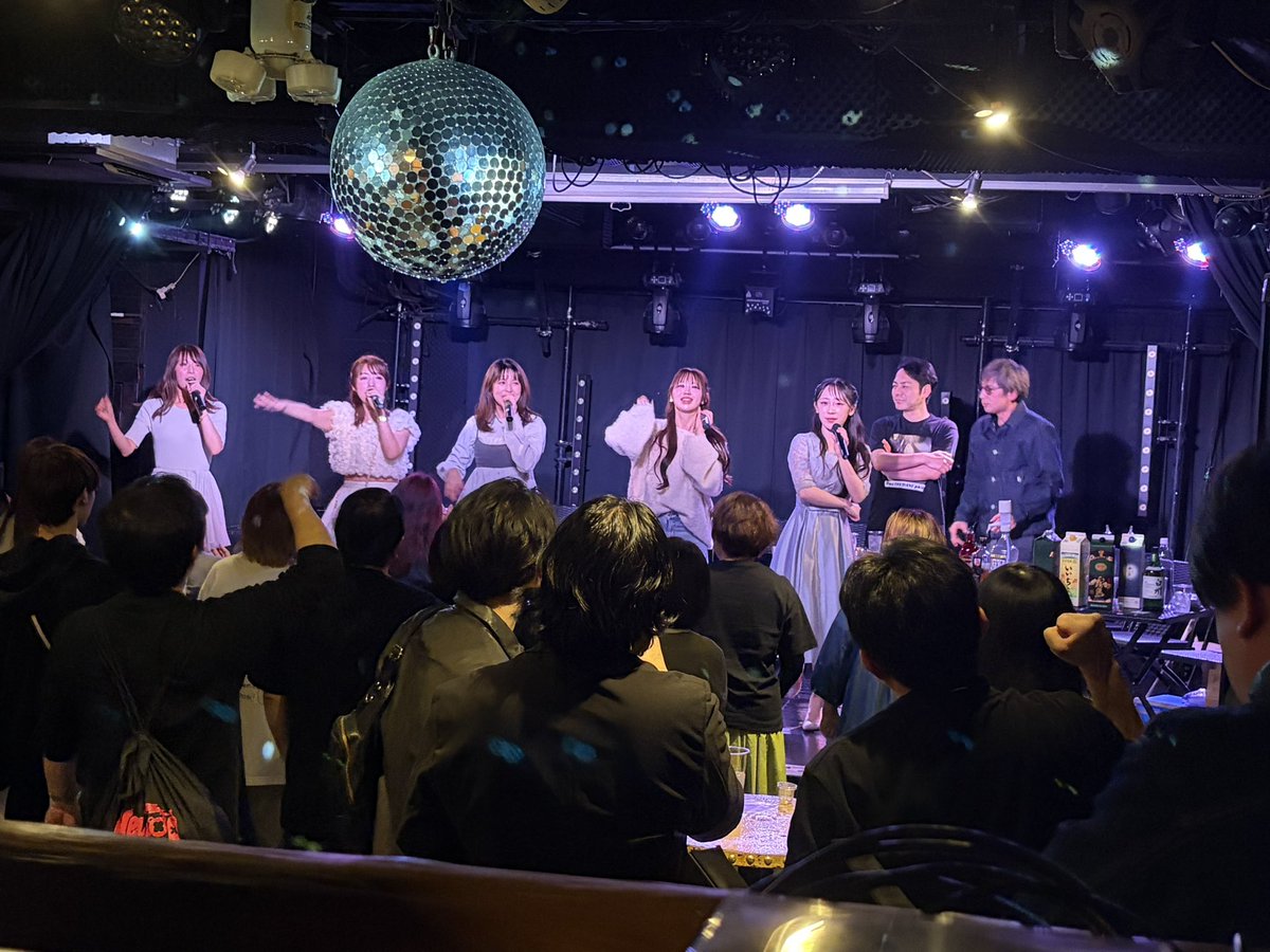 こうひげ tweet media