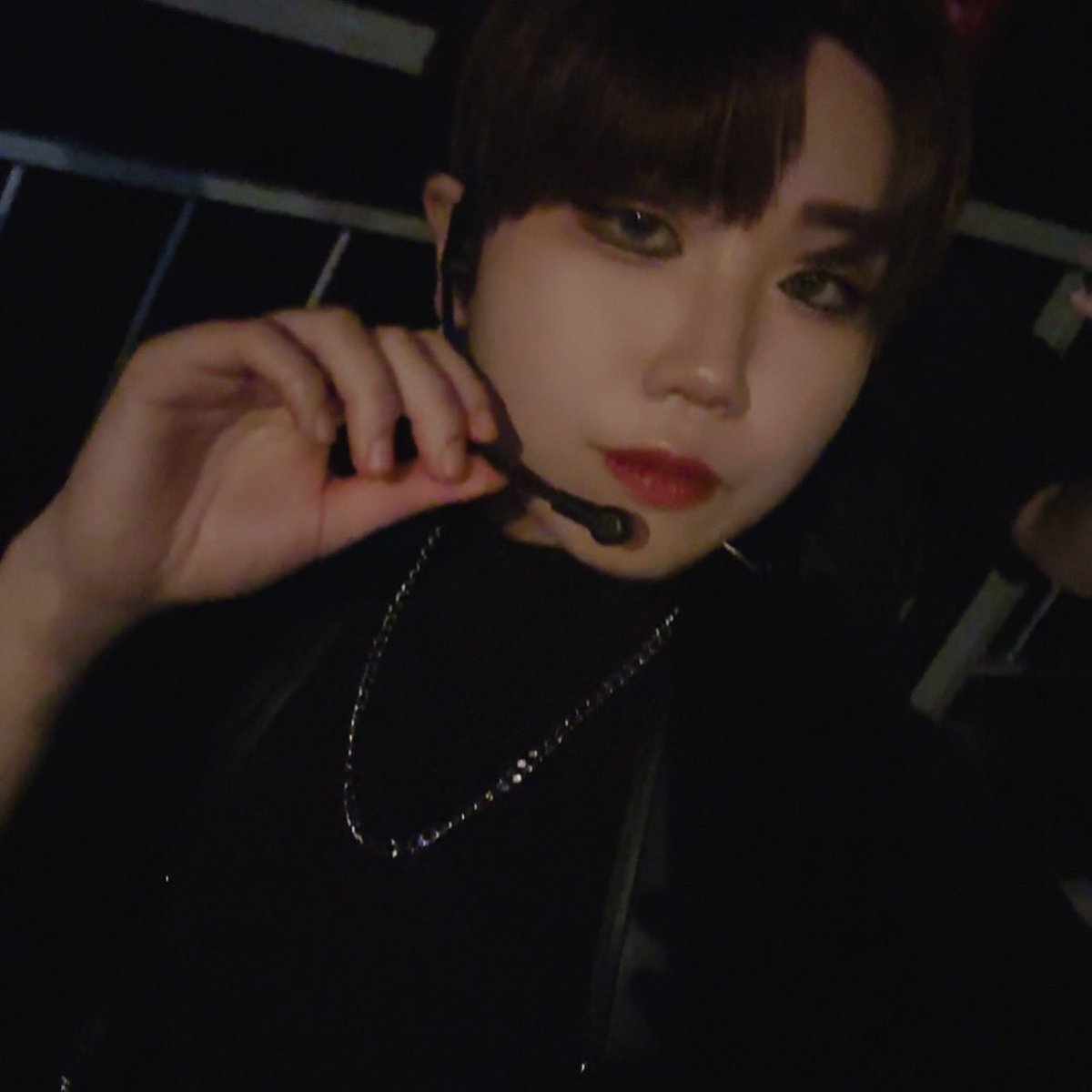 매월🌙 tweet media