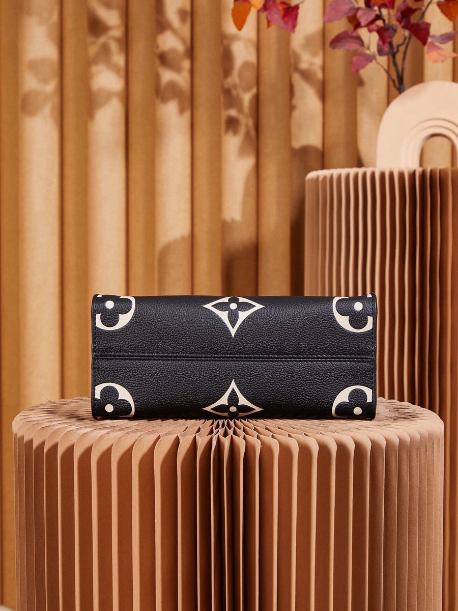 出售包包莆田鞋古驰香奈儿迪奥爱马仕LV路易威登芬迪博柏利巴宝莉香水鞋子眼镜皮带外套衣服项链皮带奢侈品 tweet media