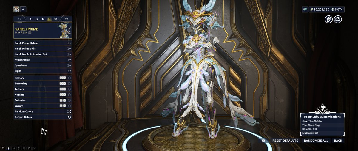 I think Follie looks cute in pastels, so I mimicked Yareli prime's colors :P