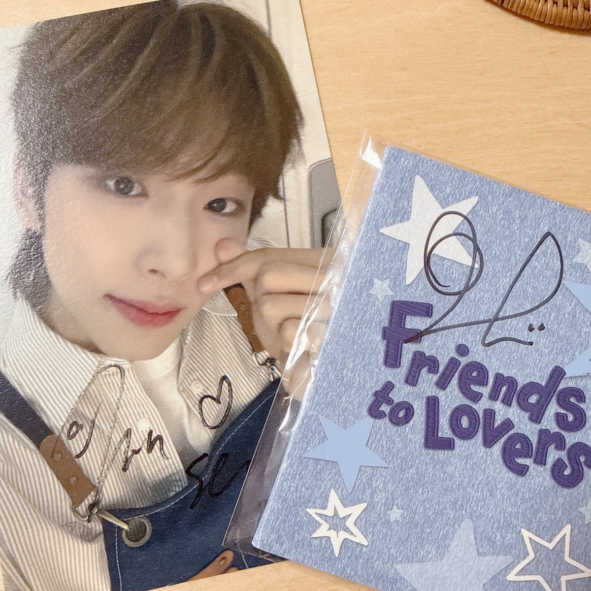 今日はスンフンペンちゃんと交換してもらった🥰ありがとう！
ミンソはサイン言って久しぶりにお喋りした🥰