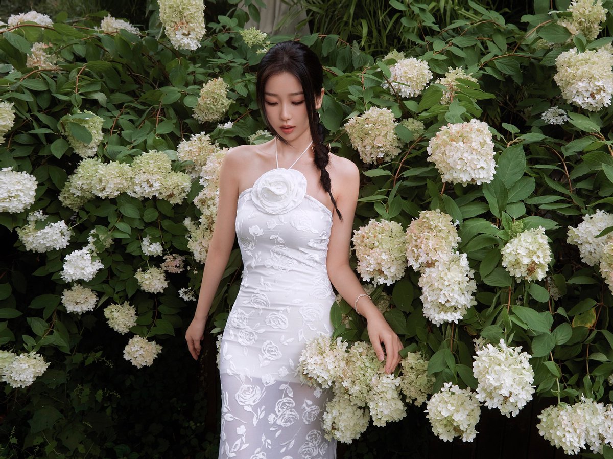 yu shuxin pics tweet media