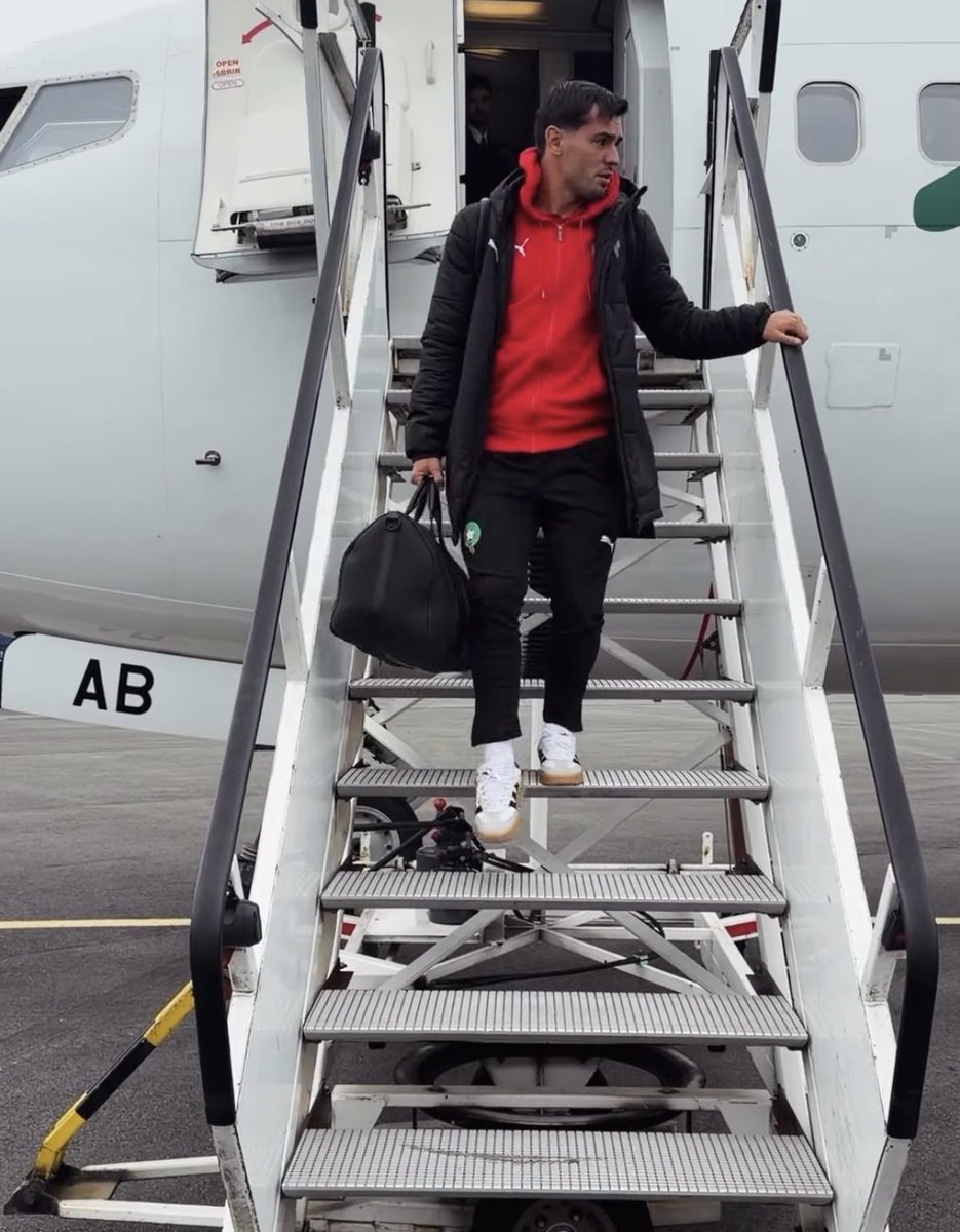 kuroz07's tweet photo. Voila un vrai bonhomme @Brahim ❤️🇲🇦 https://t.co/dtJH64TkwS