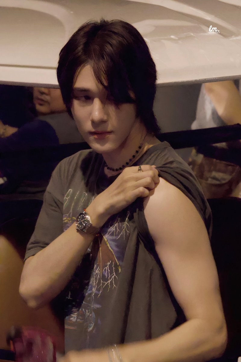 ♡𝑙𝑚. tweet media