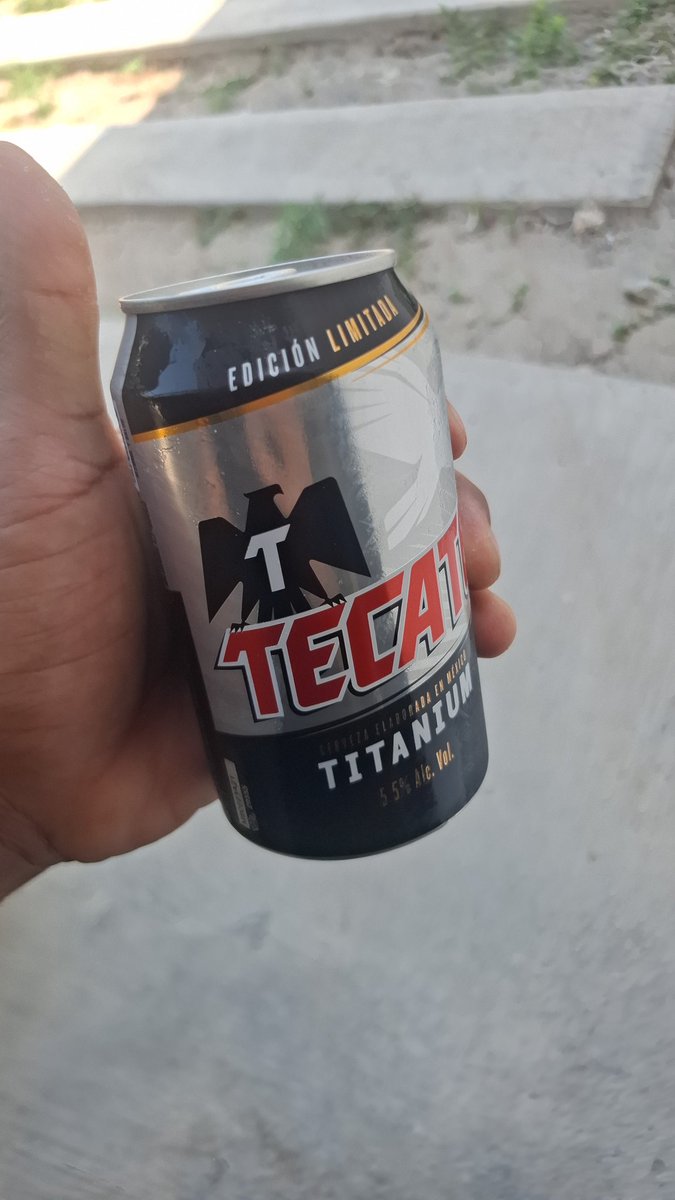 Brian180196's tweet photo. @mingods3 Ah tirar mierda 😎 https://t.co/uiYzJUSqKp