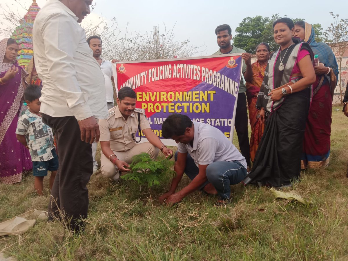 spkendrapara's tweet photo. 🌿 A community programme on Environment Safety was organised at Jagatjore Kalipadia of Tantiapal Marine PS. https://t.co/RzeLa8VIZM