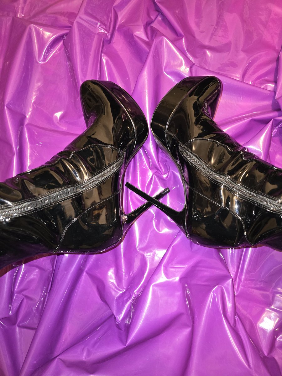 ❤💦💋PVCfetiMarc💋💦❤ tweet media