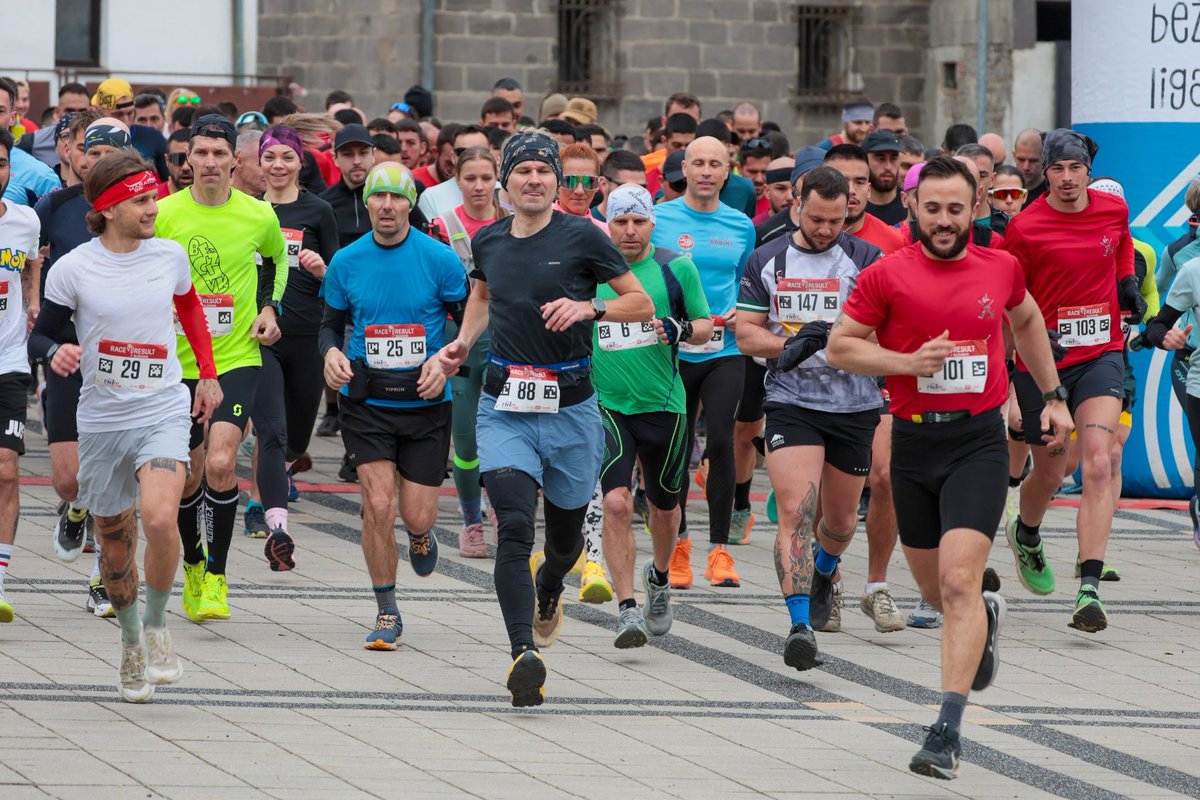 Amigos del 3º Tercio tweet media