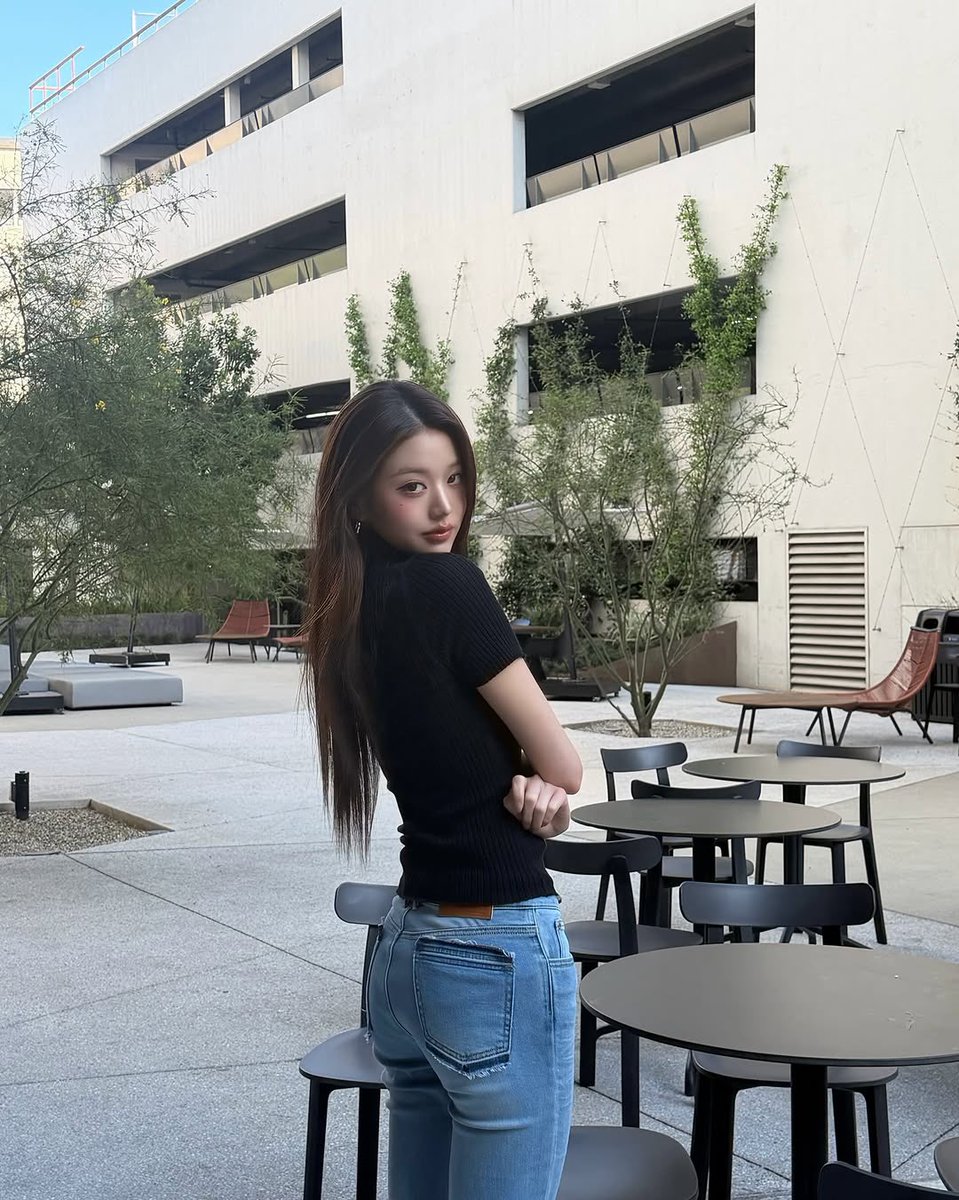 wonyoung pics tweet media