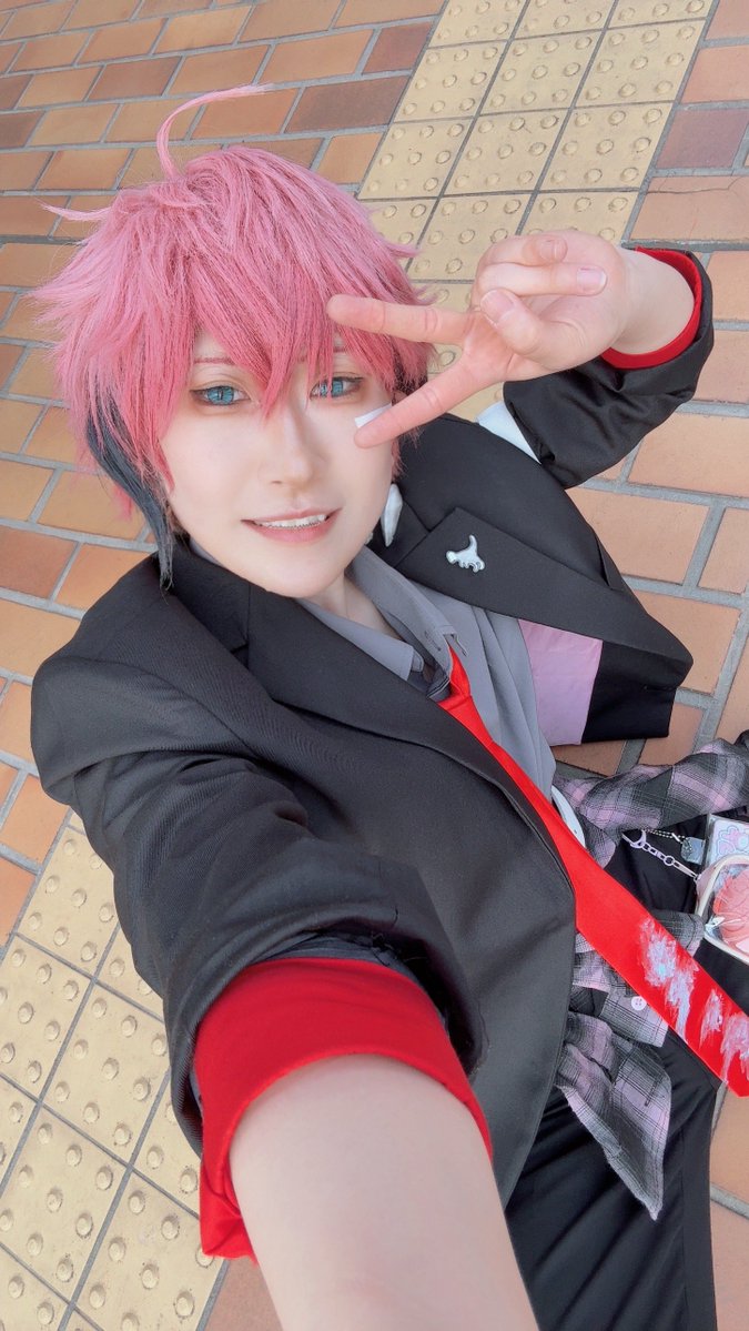 リヲン tweet media