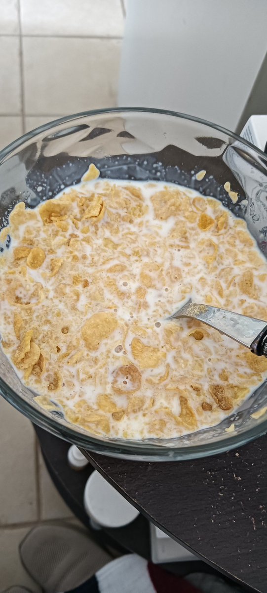 La Teniente Rada tweet media