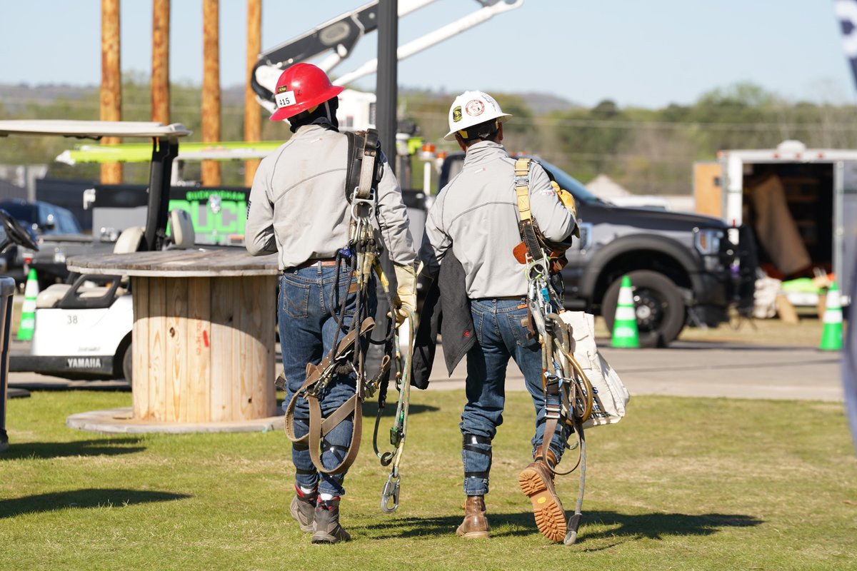 Public Power tweet media