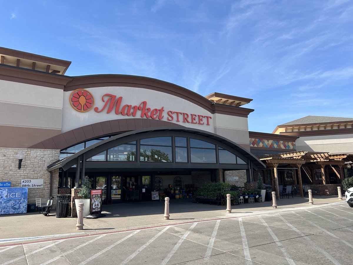 Mix 100.3 tweet media