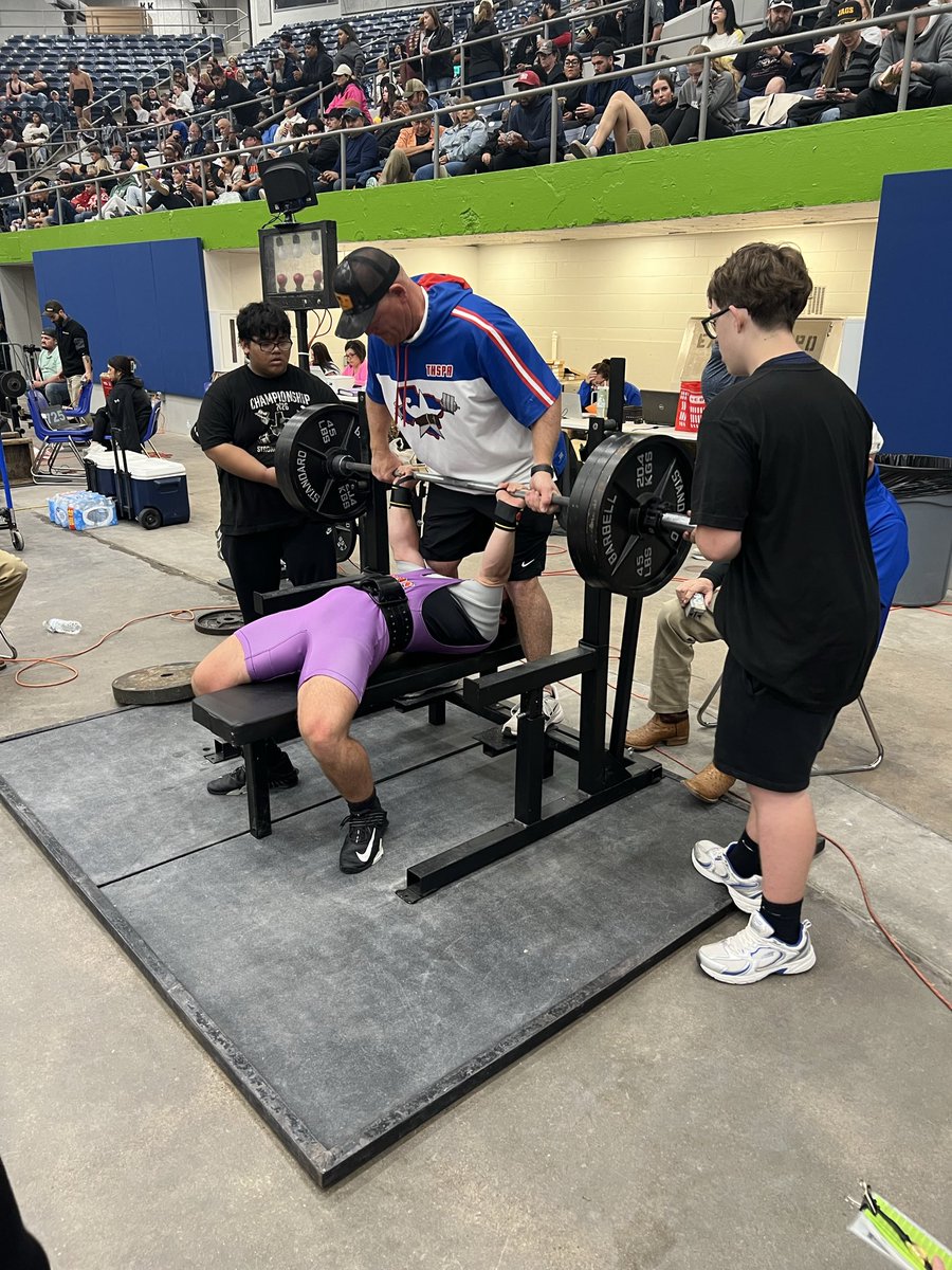KISDAthletics's tweet photo. Impressive performance by Collin Bruce at the THSPA State Meet In Abilene! Squatted 605 &amp; got 315 on the bench, competing in the 165 lb division! @KellerISD @TCHSFootball @TimberCreek_HS https://t.co/3jSx3mWWNZ