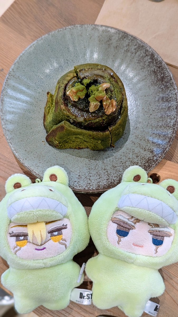 Zen Yang🧡💙 tweet media