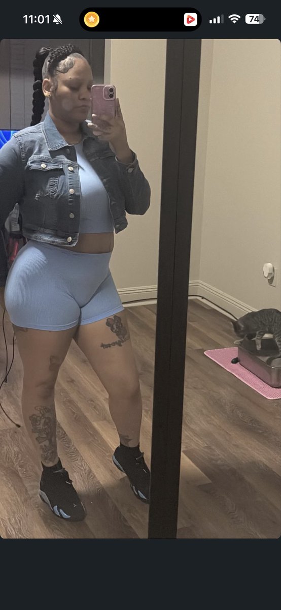 QweenBee tweet media