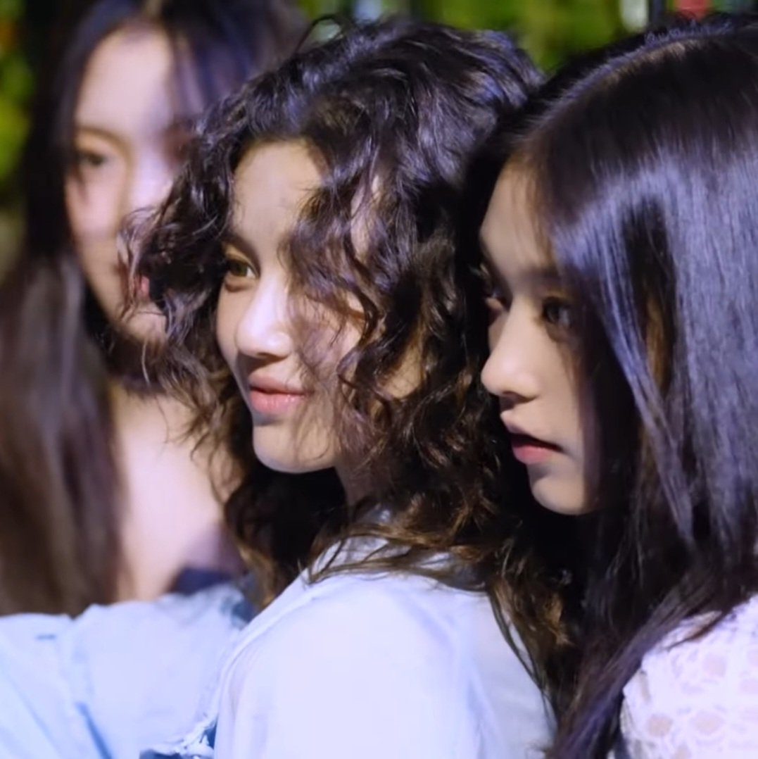 chị đan tồ+ tweet media