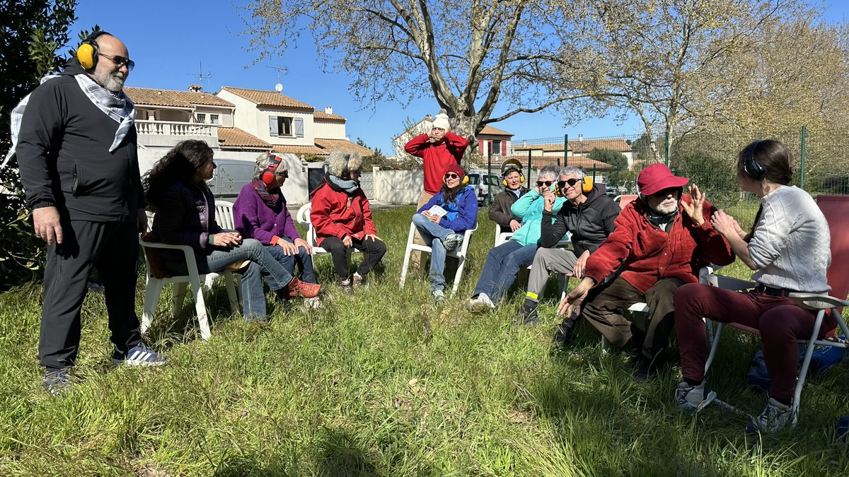 AutreCOM tweet media