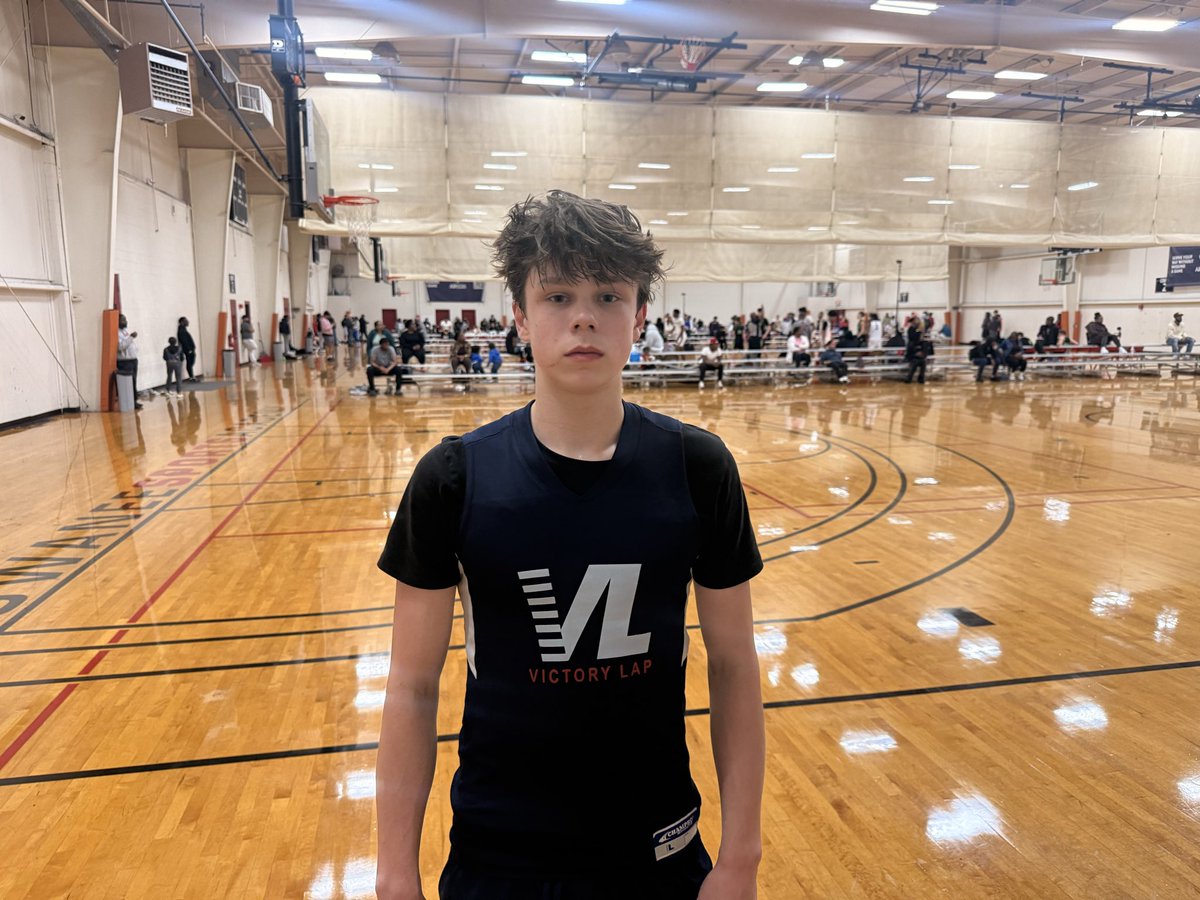 RoseySportsUSA's tweet photo. 2029 PG - Vance Wilder Jr. is one of the best scorers in his class. He has elite, shifty ball handling skills. He can light it up from outside, a good live-dribble passer, has a nice floater and converts tough finishes at the rim. https://t.co/5RJi6sdMnc