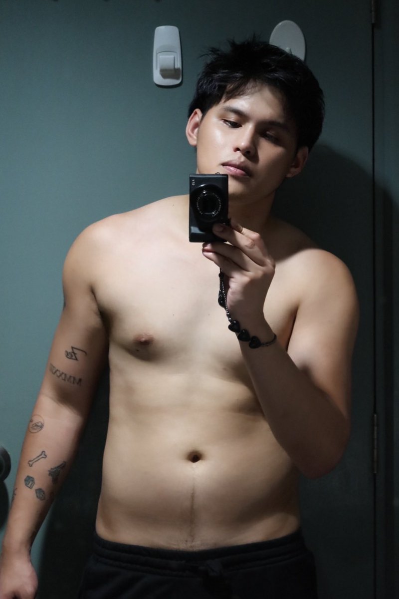 MIKEEEEEE𓌹ᄋ𓌺 tweet media