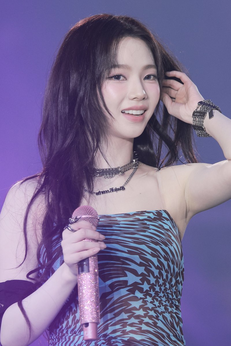 Kpop Data Shop tweet media