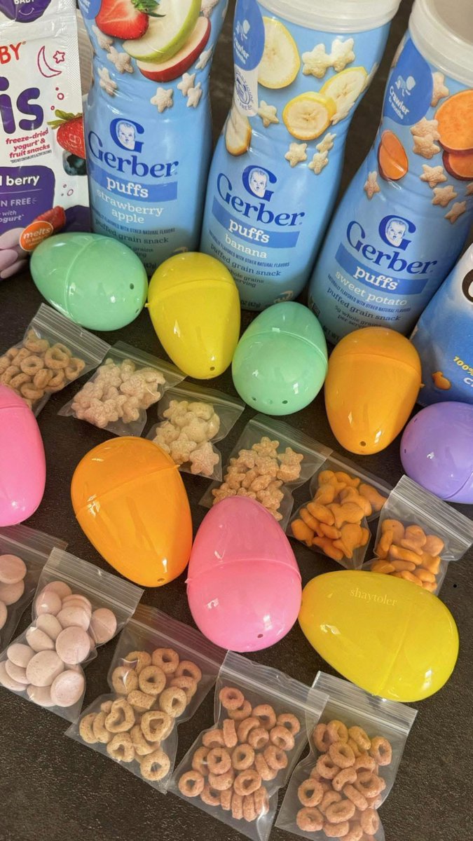 layxsnv's tweet photo. don’t forget about the babies this easter, fill plastic eggs with baby/toddler snacks instead of candy! 🤍🐰👶🏼 https://t.co/rHwFcHLBVT
