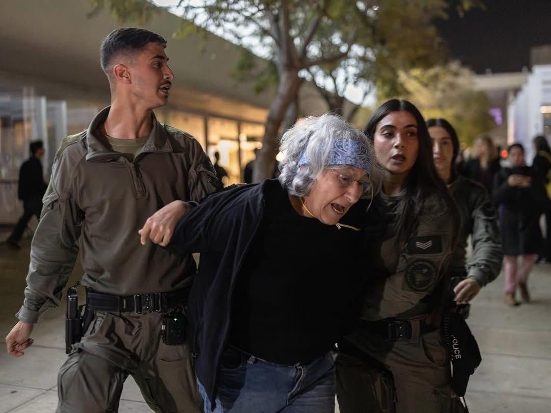 Parsin _5_25 ❌️🏈🐦🐦🐦🐶🐶❌️ tweet media