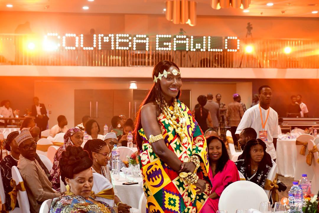 Coumba_Gawlo's tweet image. En images, quelques extraits du somptueux dîner de gala de remise de trophées à ces femmes d’excellence communément appelé “Nos Linguére Du Développement” lors de la 1ʳᵉ édition du Festival International Chant des Linguères au Togo.

#coumbagawlo #tendance #artist #love #Music