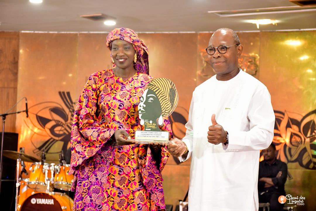 Coumba_Gawlo's tweet image. En images, quelques extraits du somptueux dîner de gala de remise de trophées à ces femmes d’excellence communément appelé “Nos Linguére Du Développement” lors de la 1ʳᵉ édition du Festival International Chant des Linguères au Togo.

#coumbagawlo #tendance #artist #love #Music