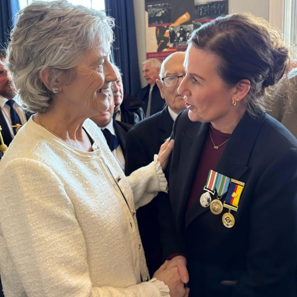 CathCallaghanTD's tweet photo. Yesterday, before Carlow's 🇲🇱 historic win in Croke Park, I was invited to attend Óglaigh Náisiúnta na hÉireann ONE Veterans Charity commemoration of the 75th anniversary of the establishment of Óglaigh Náisiúnta na hÉireann (ONE) and meet @PresidentIRL Catherine Connolly who spoke of her honour to mark the 75th anniversary and the vital role ONE plays in assisting veterans of Óglaigh na hÉireann by providing essential professional services, including mental health and homeless services. 

I recently had an opportunity to visit ONE'S Brú na bhFiann veterans accommodation facility in Smithfield, Dublin 7.  I was blown away by the tour provided to me by Sinead and Richard. 

Brú na bhFiann is a home away from home for Veterans in need of kindness and support where ONE not only provide a bed and three meals daily, they provide a whole range of wrap around services in line with ONE's core philosophy- Support, Comradeship, Advocacy and Remembrance.

ONE is a registered charity and I appeal to anyone in a position to support to please do so. Options are available here - https://t.co/edE3l9cS6G

My congratulations & gratitude to Colm, Marie, Cormac, Audra, Richard, Sinead for all the work you do to support those who serve our State. Beannacht Dé oraibh go léir 👏

#veterans #irishveterans #ONE #ÓglaighNáisiúntana #defenceforces