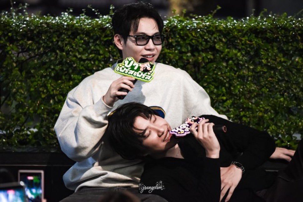 valentina. tweet media