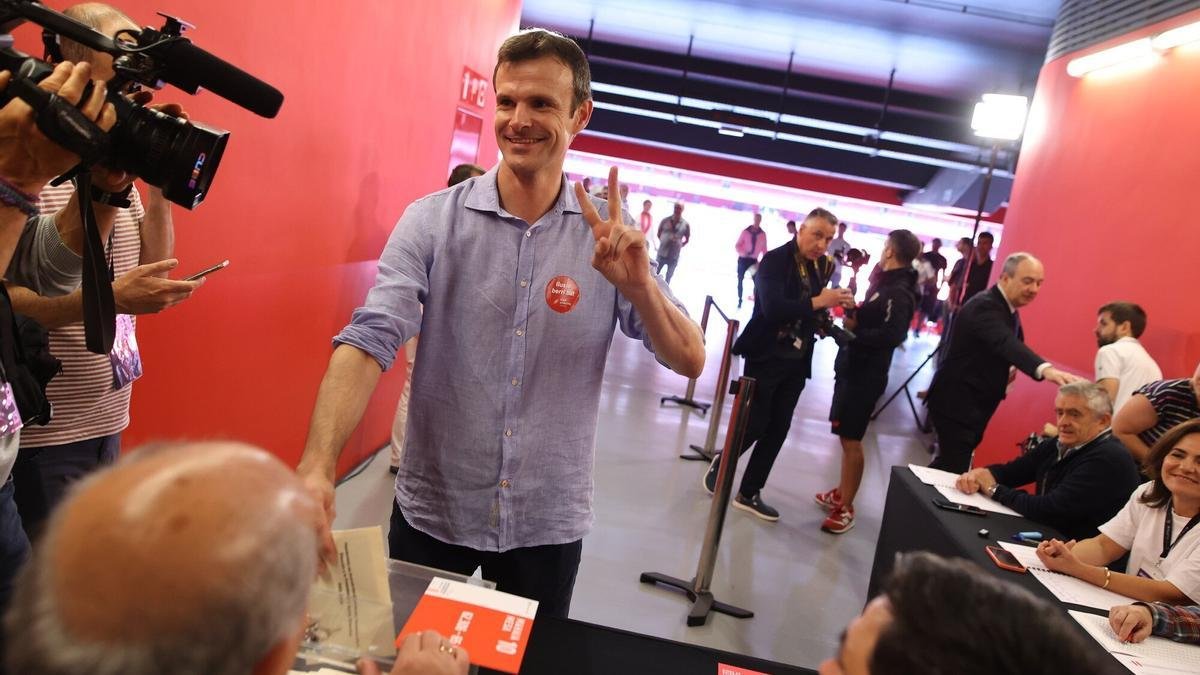 AthleticXtra's tweet photo. 🚨🚨🚨 No habrá elecciones a la presidencia del Athletic Club. Solo se presentará la candidatura de Jon Uriarte. 🗳️❌

[@evelascojr] https://t.co/veyUaFFehJ