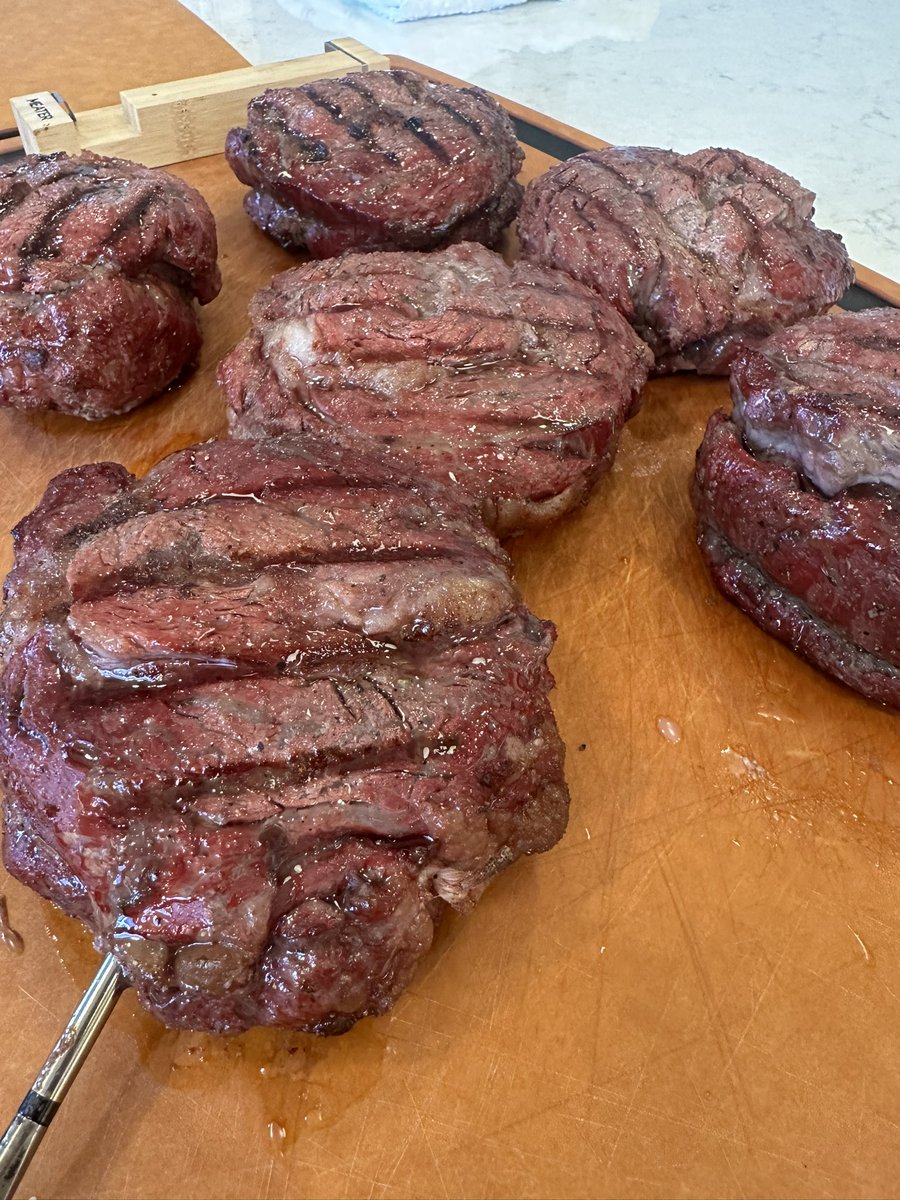 Susan Gliva tweet media