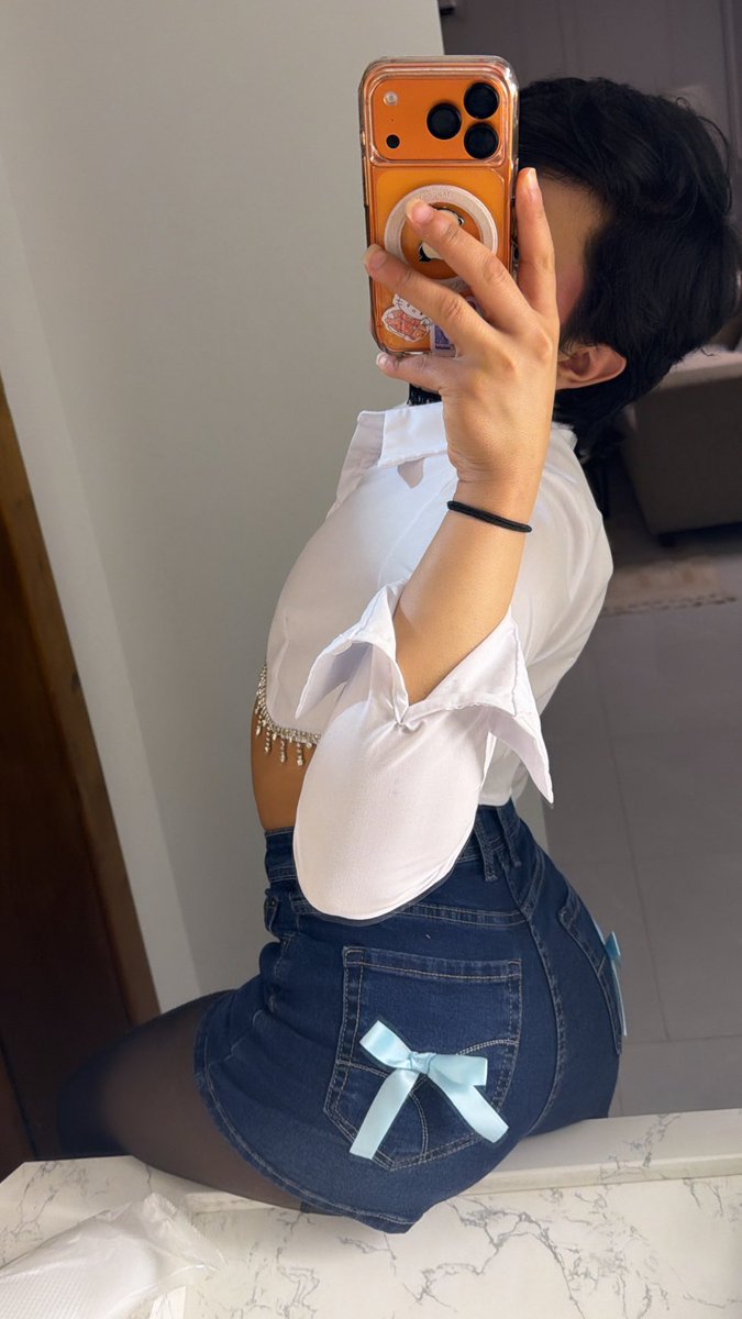 He♈️ tweet media