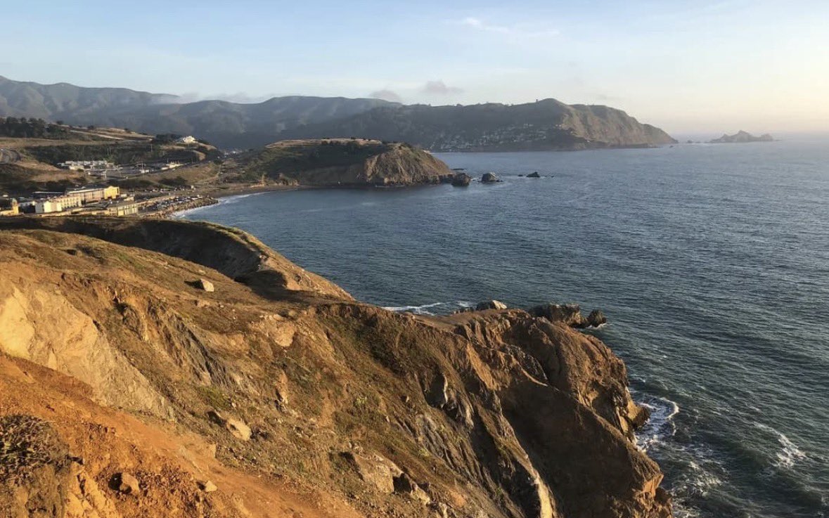 Moofaces's tweet image. Techies: you’re hiking the wrong spots 🌲

Underrated Bay hikes:
San Bruno, Purisima, Monte Bello, Sweeney Ridge, Briones, Windy Hill, Philosopher’s Way, Lobos Creek, Sunol, Ohlone

Plan your crew 🦁  
apps.apple.com/us/app/cohost-…

#bayarea #hiking #techlife  #founders #sanfrancisco