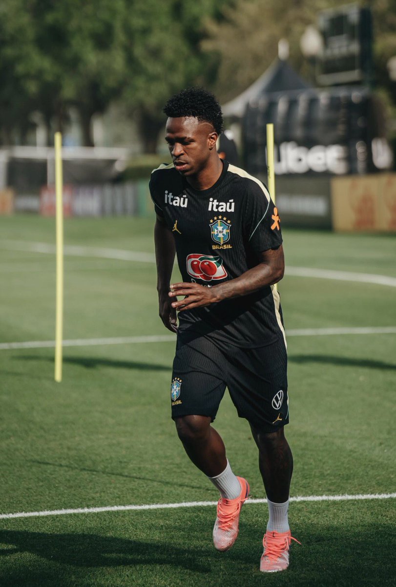 LIBERTA DEPRE tweet media