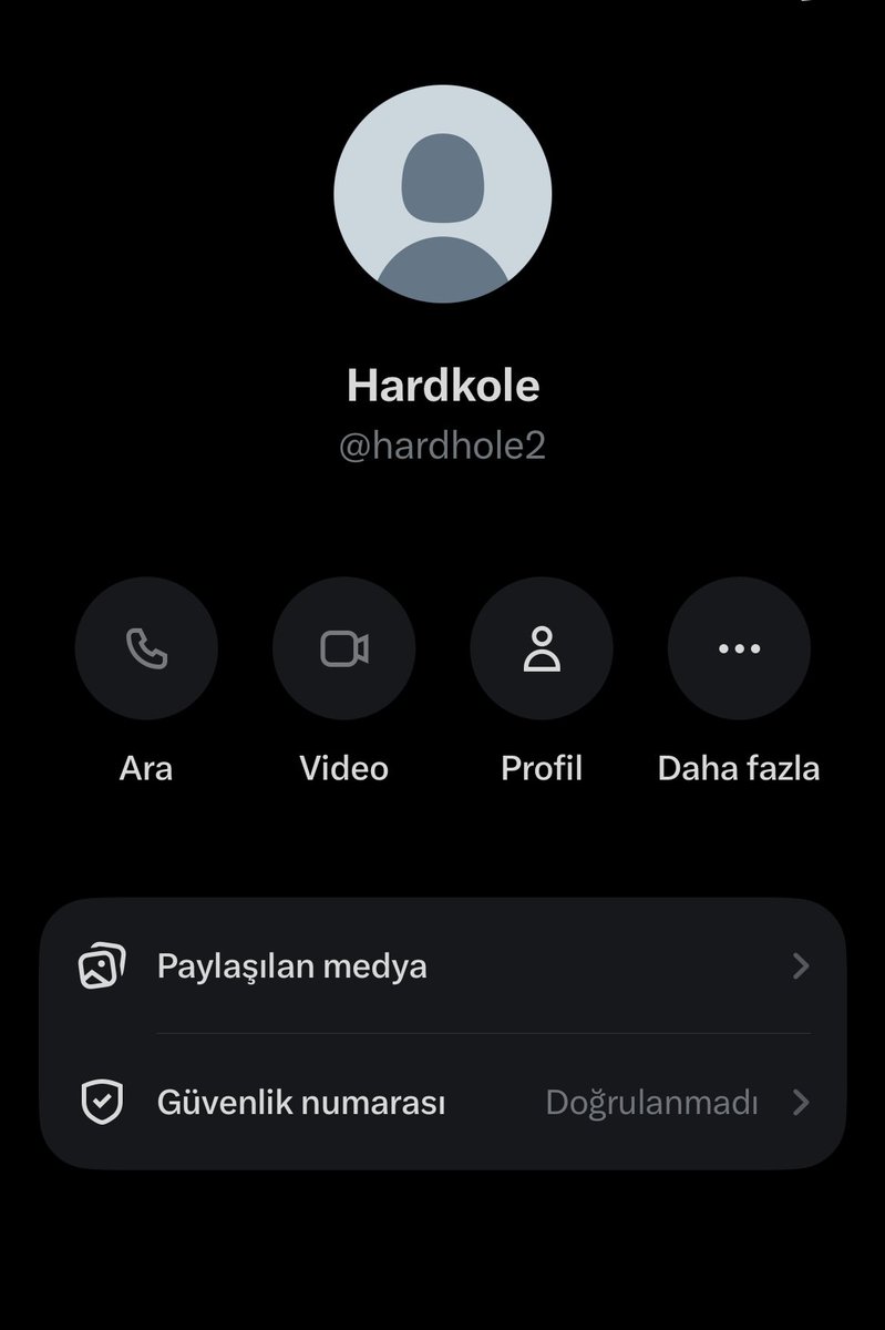 KoleBoncuk's tweet photo. Bütün sahibelere duyurulur @hardhole2 dolandırıcıdır para göndericem deyip göndermiyor mesajlara dönüş yapmıyor https://t.co/pXdZ2mwdu6
